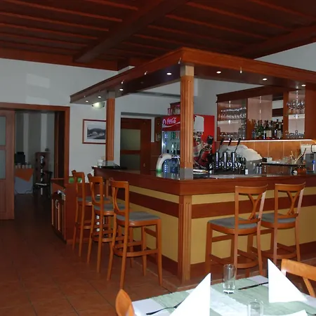 Ruzove Udoli Hotel Pivonín