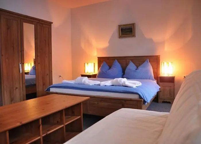 Ruzove Udoli Hotel