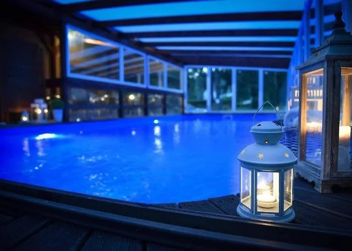 Ruzove Udoli Hotel Pivonín